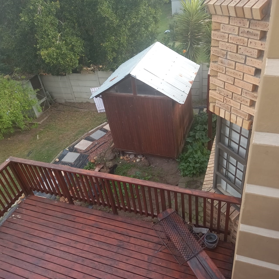 To Let 3 Bedroom Property for Rent in Reebok Western Cape